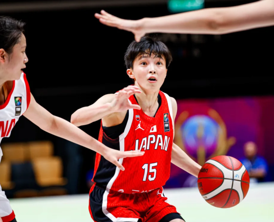 国队是一败, 她更是一突 国队是一败, 她更是一突