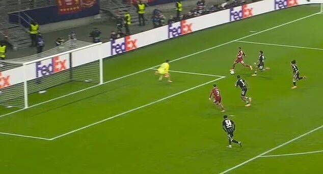 AA, 拉赫摁在板, src AA, 拉赫摁在板, src